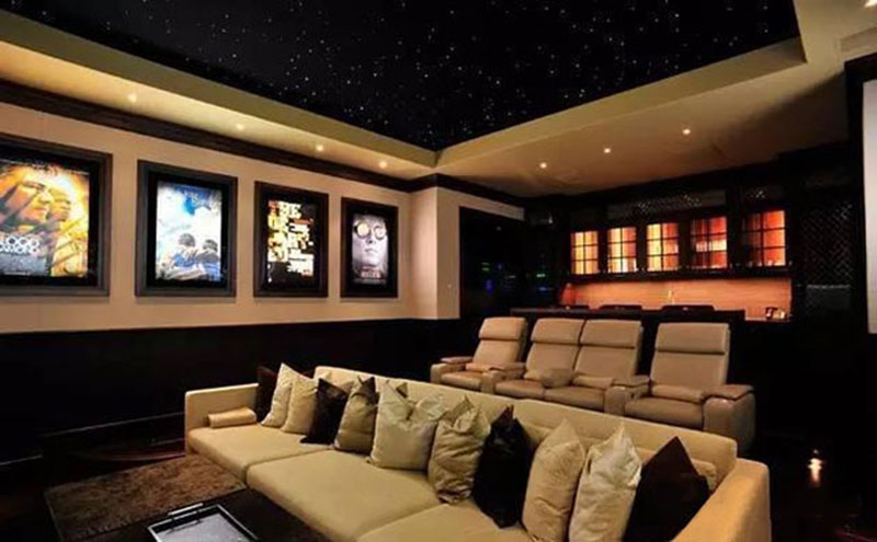 室內聲音的變化過程：增長、穩定和衰減