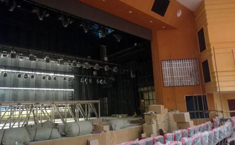 遼寧大連劇院環保吸音板聲學工程 遼寧大連劇院環保吸音板聲學工程